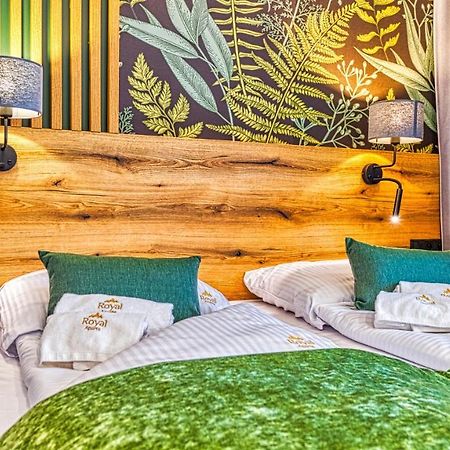 Apartamenty Vip Centrum - Wczasowa 17 By Royal Aparts Świeradów-Zdrój Екстериор снимка