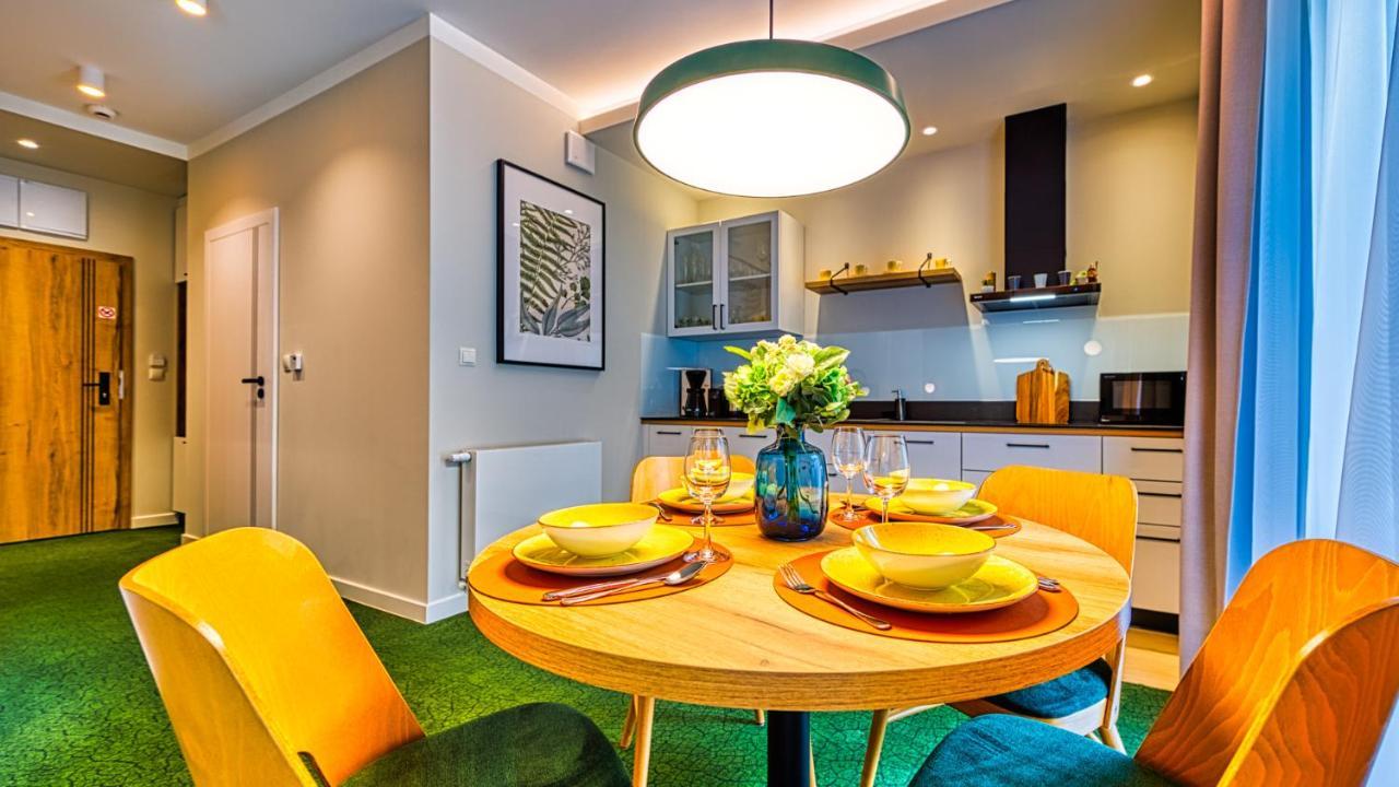 Apartamenty Vip Centrum - Wczasowa 17 By Royal Aparts Świeradów-Zdrój Екстериор снимка
