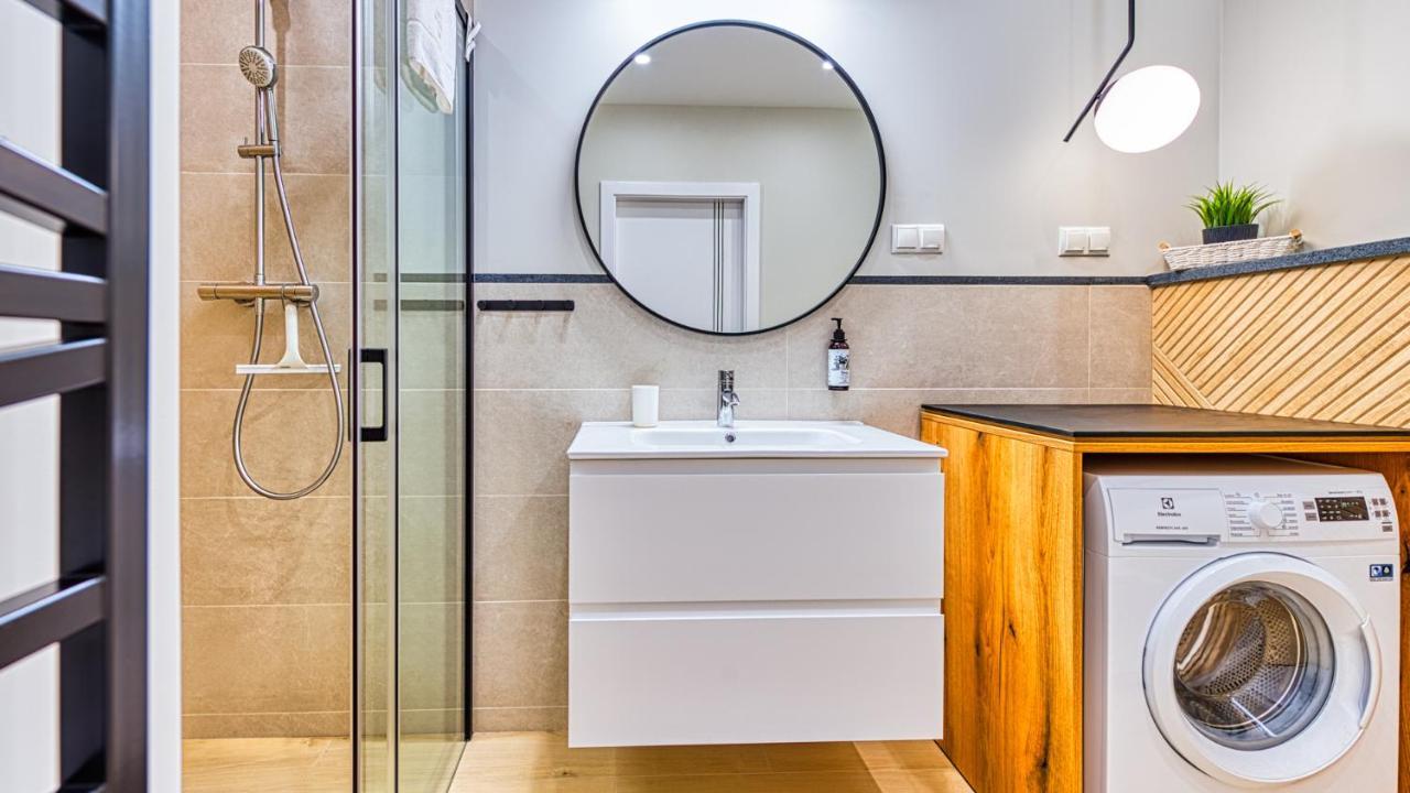 Apartamenty Vip Centrum - Wczasowa 17 By Royal Aparts Świeradów-Zdrój Екстериор снимка